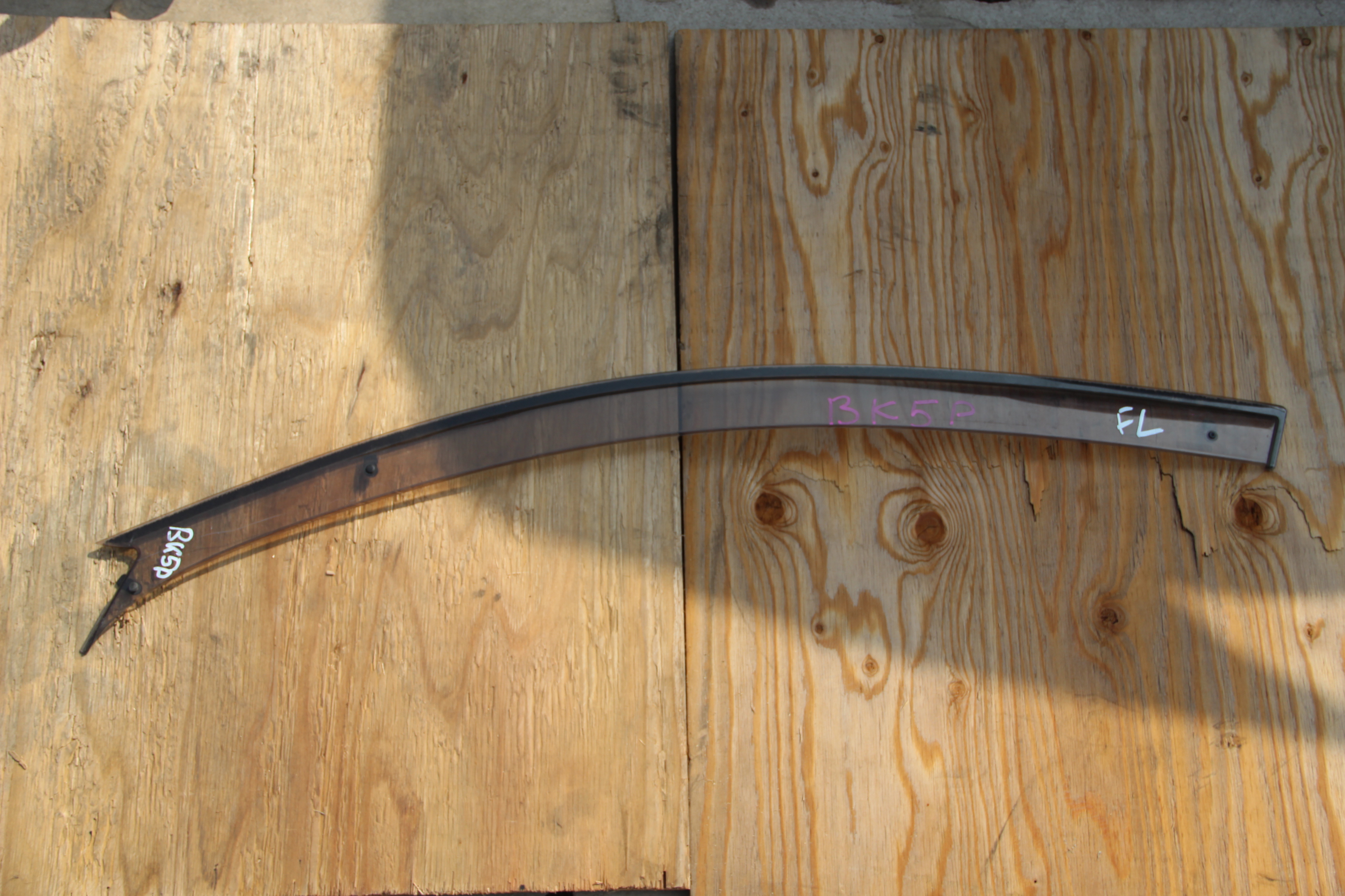 Ветровики Mazda Axela