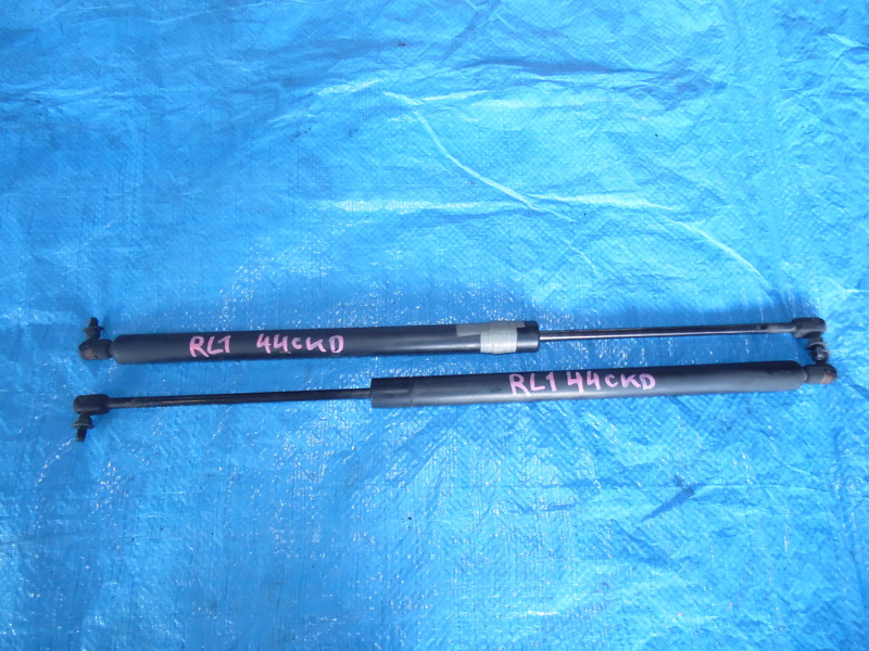 Амортизатор задней двери Honda Lagreat