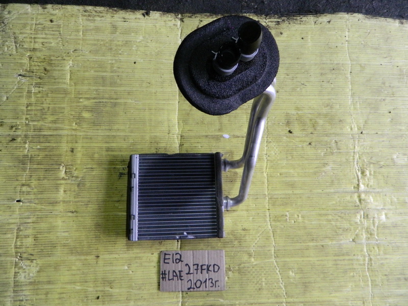 Радиатор печки Nissan Note E12
