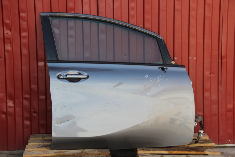 Дверь Nissan Note E12