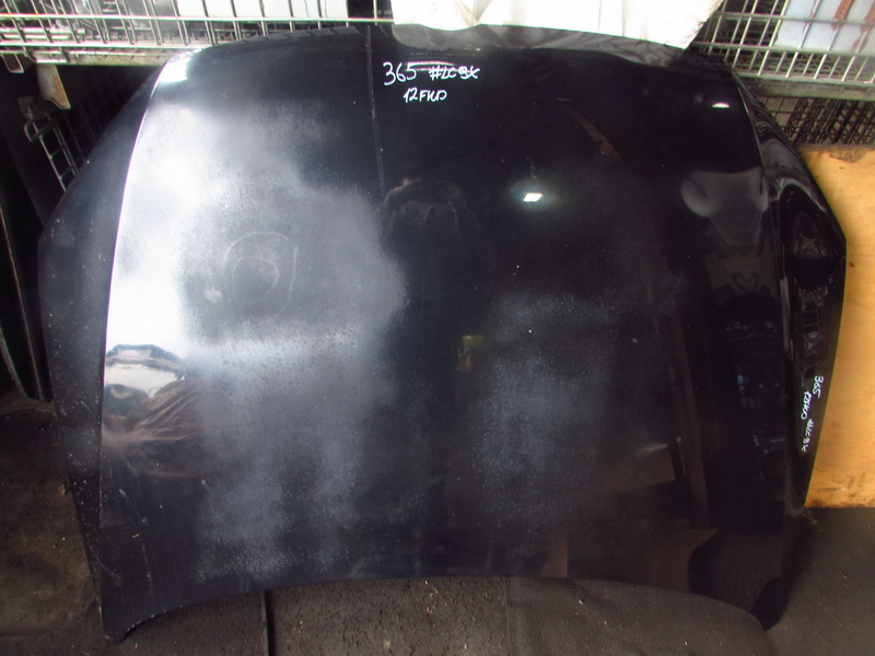 Капот Volkswagen Passat 365