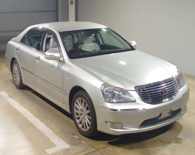 Toyota Crown Majesta UZS186