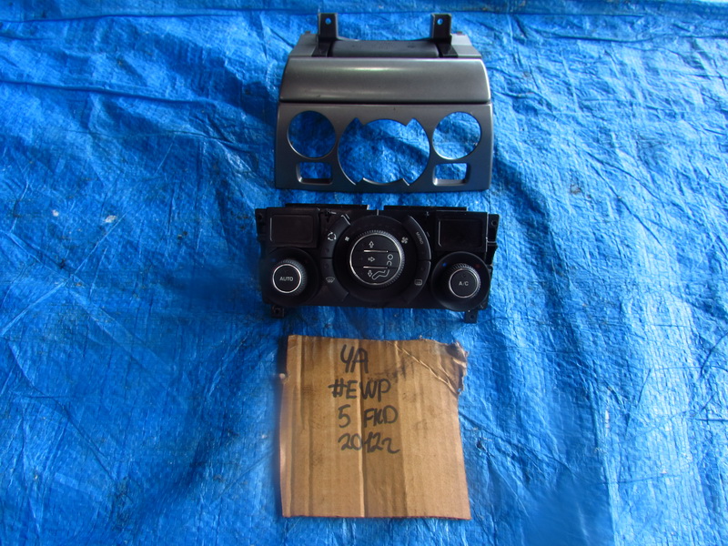 Блок управления климат-контролем Peugeot 308 4A