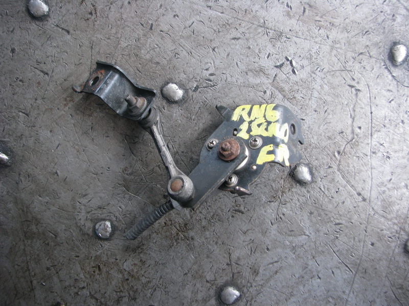 Датчик положения кузова Honda Stream