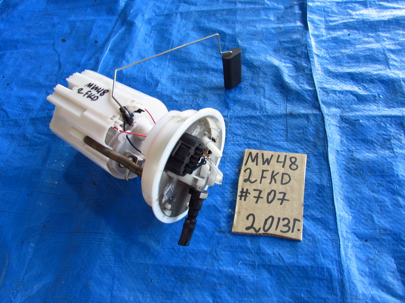 Топливный насос Volvo V40 MV48