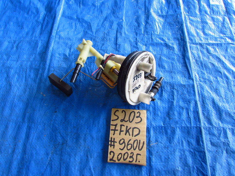 Топливный насос Mercedes-benz C-class