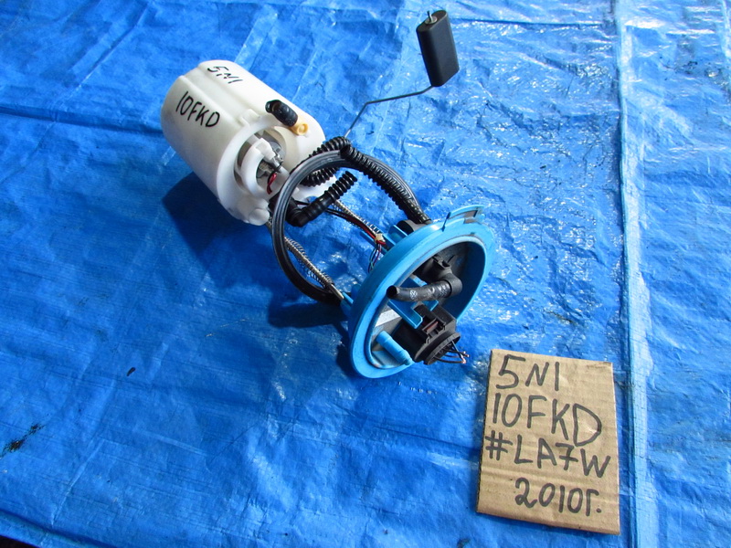 Топливный насос Volkswagen Tiguan 5N1