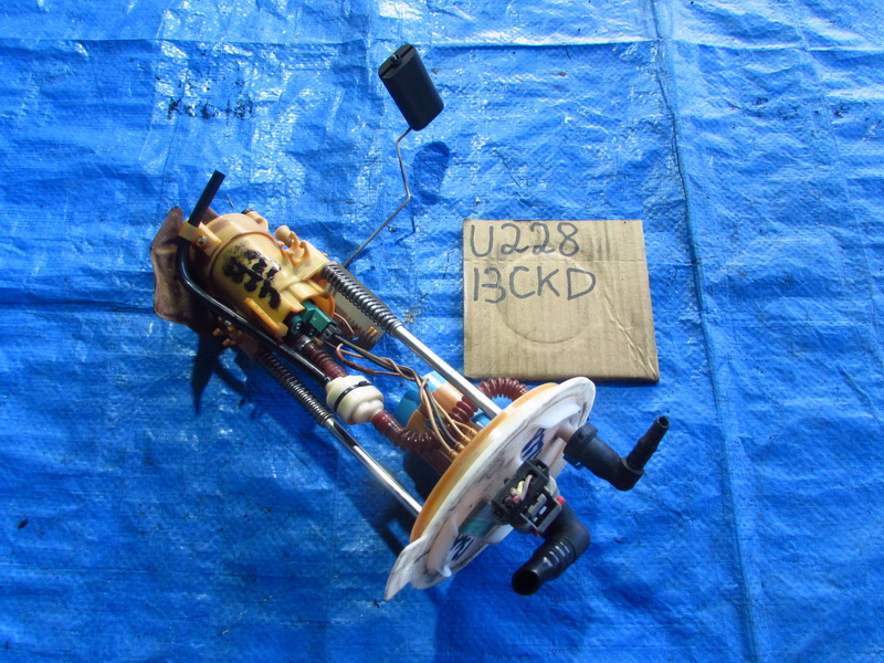 Топливный насос Lincoln Navigator