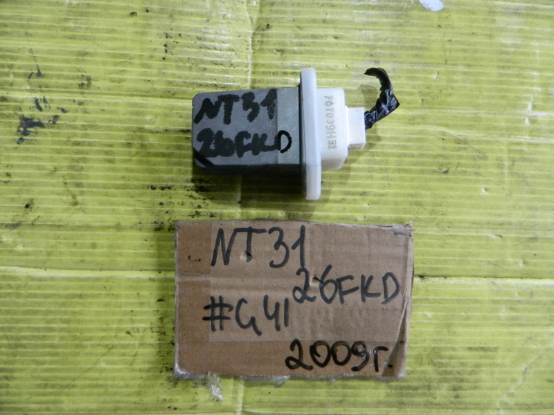 Резистор печки Nissan X-Trail NT31