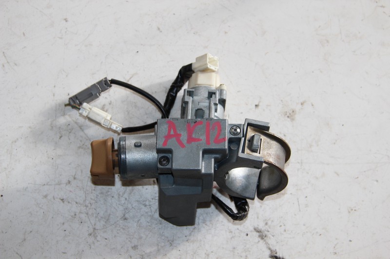 Замок зажигания Nissan March