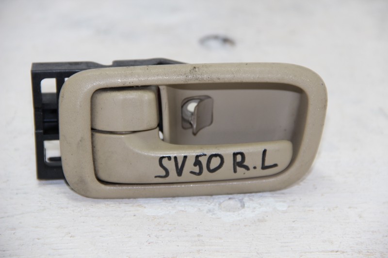Ручка двери внутренняя Toyota Vista Ardeo SV50