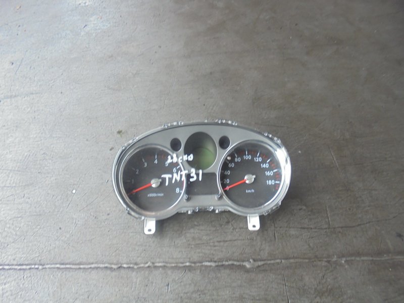 Спидометр Nissan X-Trail