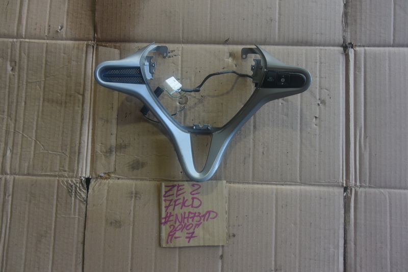 Кнопки на руль Honda Insight ZE2