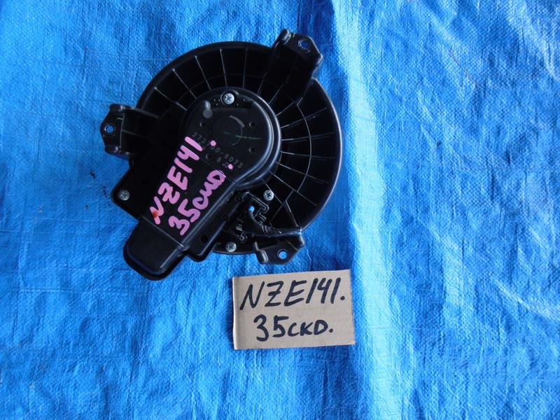 Моторчик печки Toyota Corolla Fielder NZE141