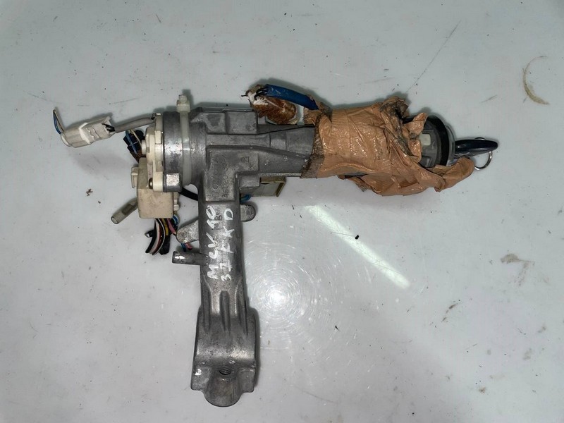 Замок зажигания Toyota Harrier MCU10