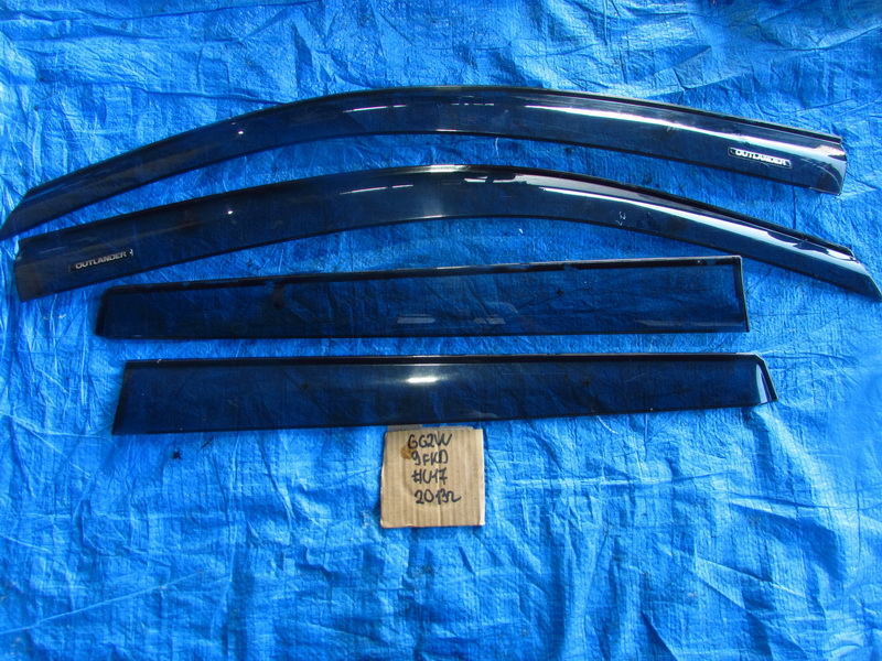 Ветровики Mitsubishi Outlander