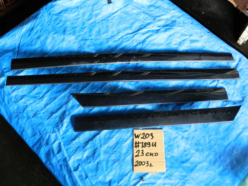 Молдинг на дверь Mercedes-benz C-class W203