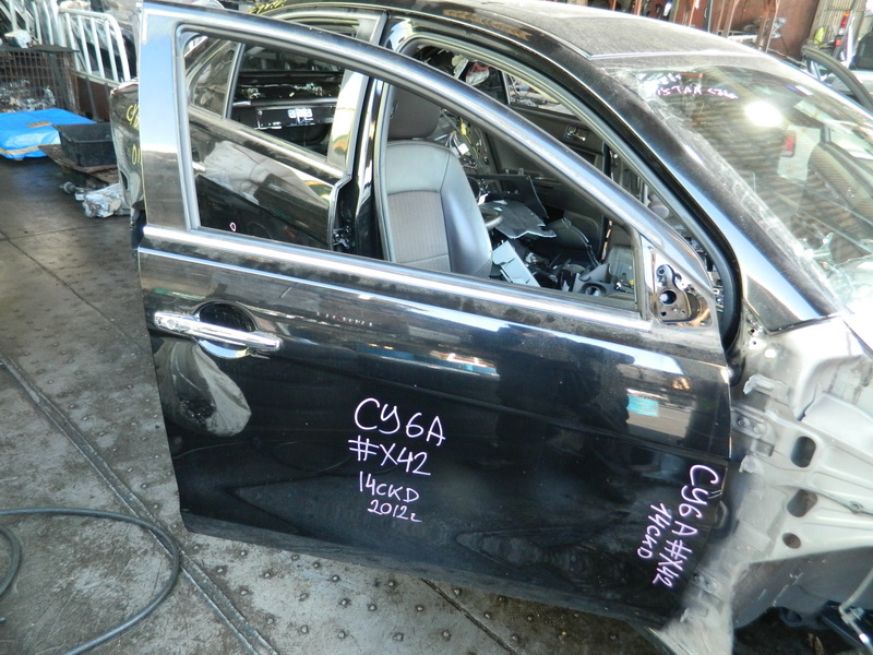 Дверь Mitsubishi Lancer CY6A