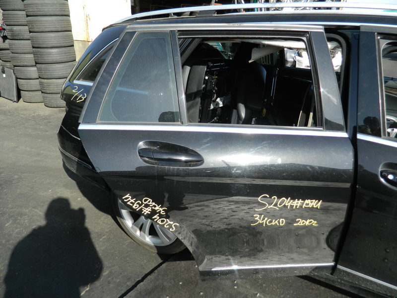 Дверь Mercedes-benz C-class