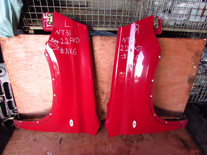 Крыло Nissan X-Trail