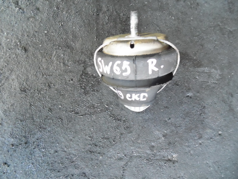 Подушка двигателя Volvo V70 SW65