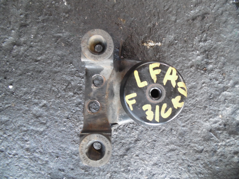Подушка двигателя Ford Escape LFA