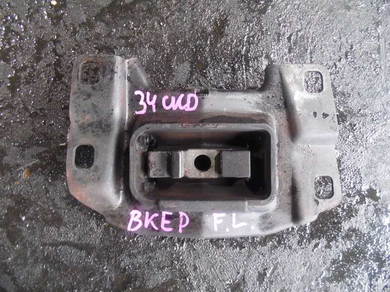 Подушка двигателя Mazda Axela BKEP