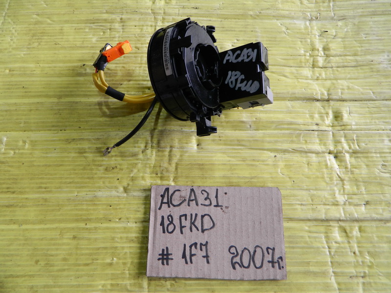 Шлейф подрулевой Toyota Rav4 ACA31