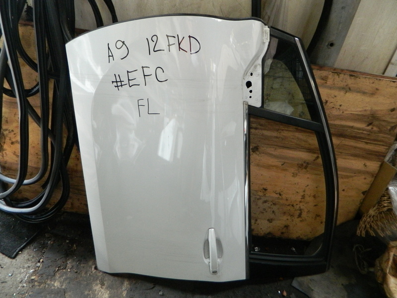 Дверь Peugeot 208