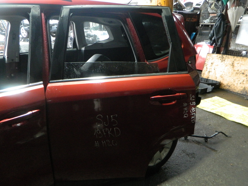 Дверь Subaru Forester SJ5