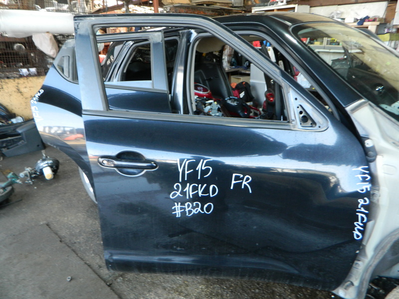 Дверь Nissan Juke YF15