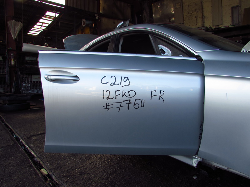 Дверь Mercedes-benz Cls-class