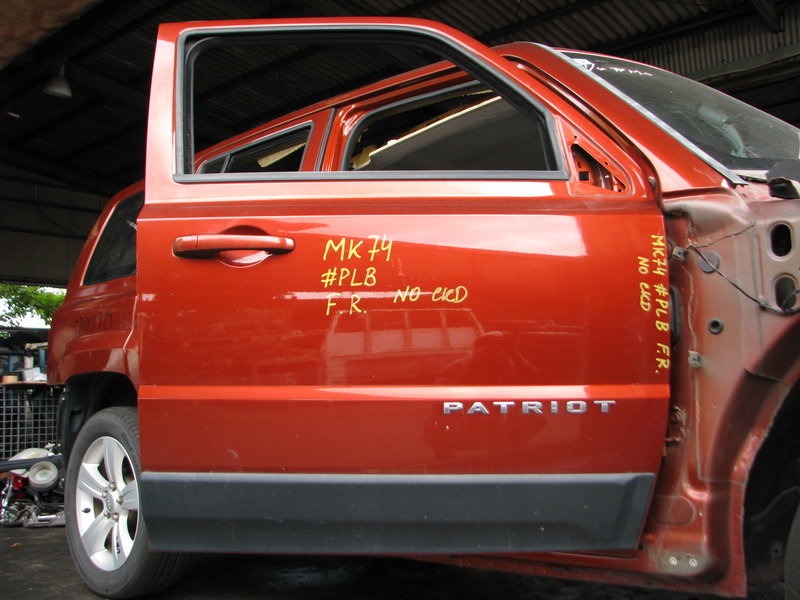 Дверь Jeep Patriot