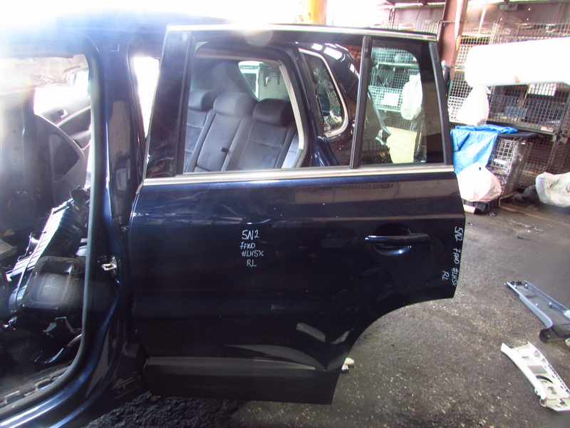 Дверь Volkswagen Tiguan 5N2