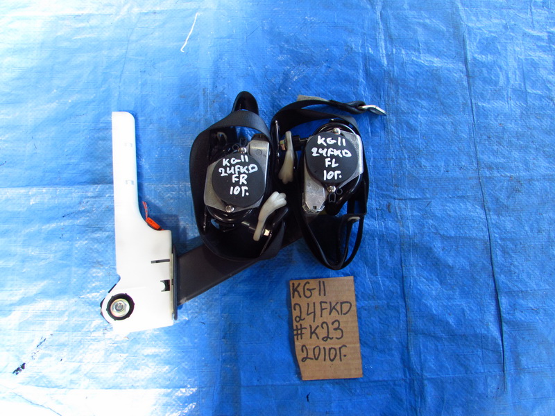 Ремень безопасности Nissan Bluebird Sylphy