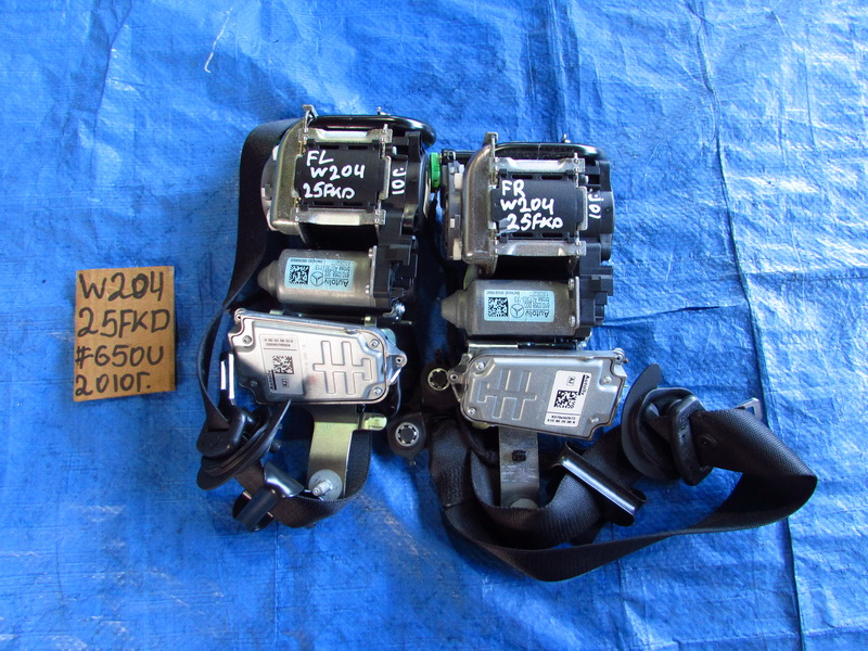 Ремень безопасности Mercedes-benz C-class