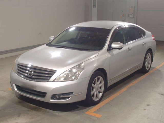 Nissan Teana J32