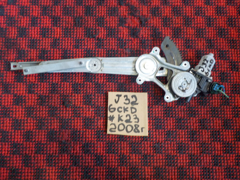 Стеклоподъемник Nissan Teana