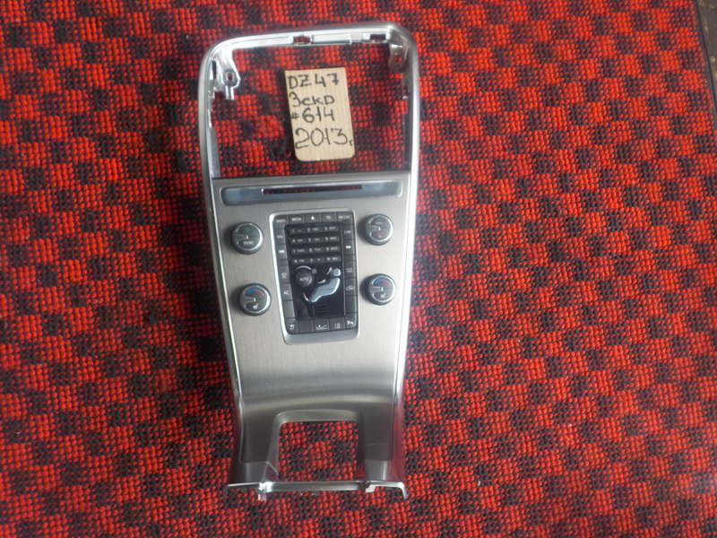 Блок управления климат-контролем Volvo Xc60 DZ47