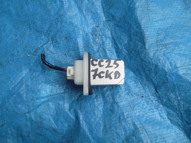 Резистор печки Nissan Serena CC25