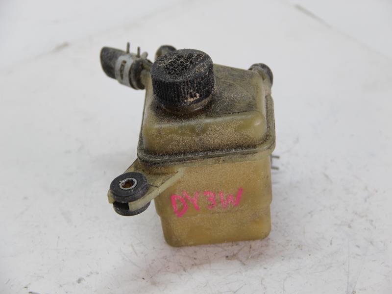 Бачок ГУР Mazda Demio DY3W