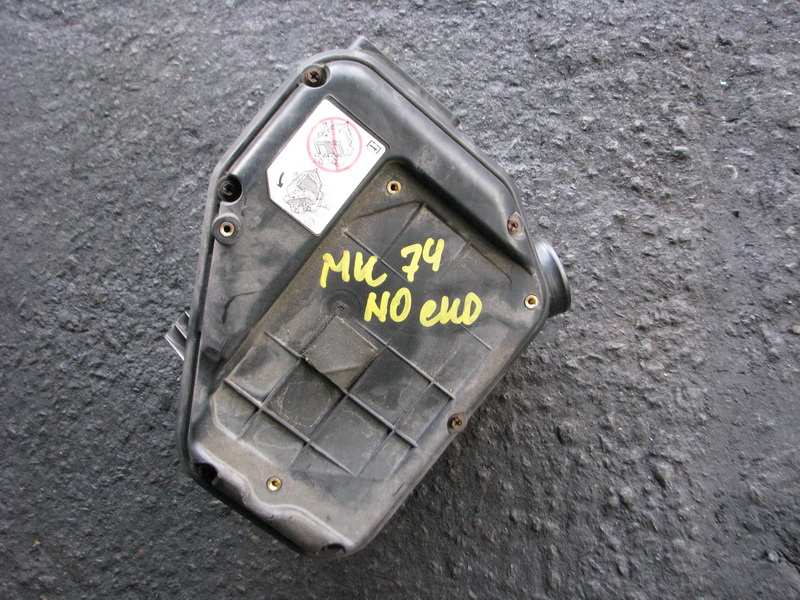 Корпус воздушного фильтра Jeep Patriot MK74