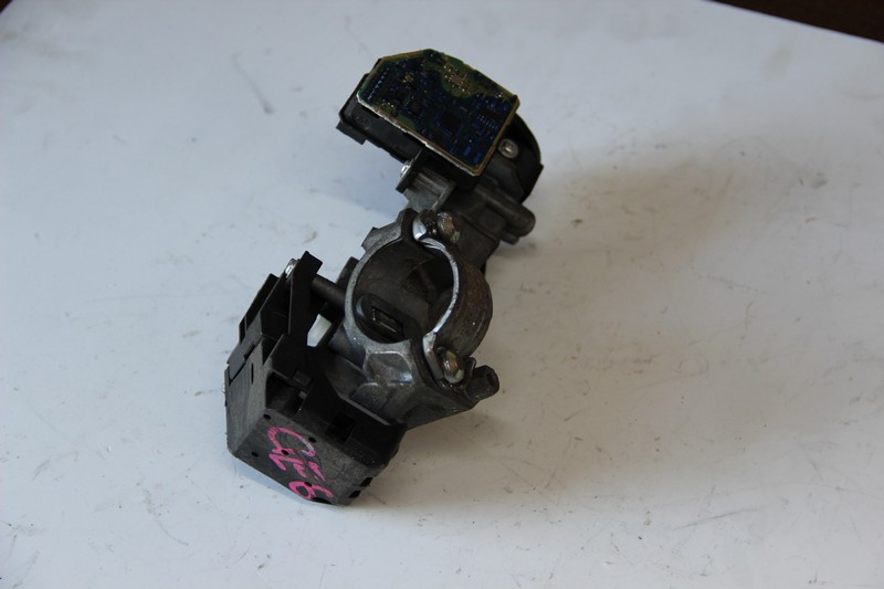 Замок зажигания Honda Fit