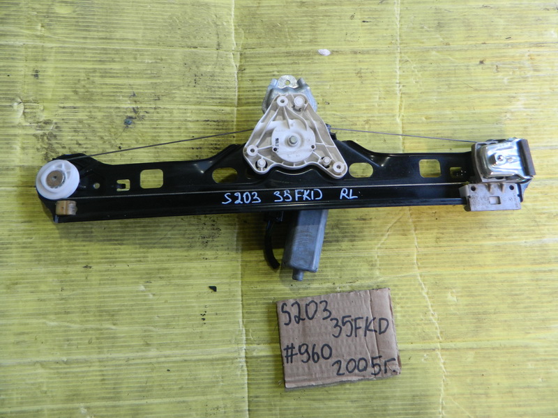 Стеклоподъемник Mercedes-benz C-class