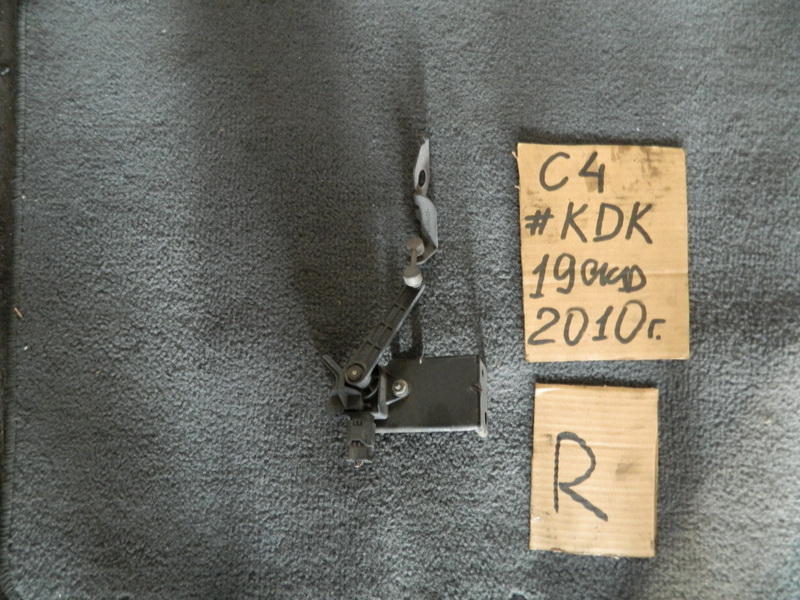 Датчик положения кузова Citroen C4 Picasso