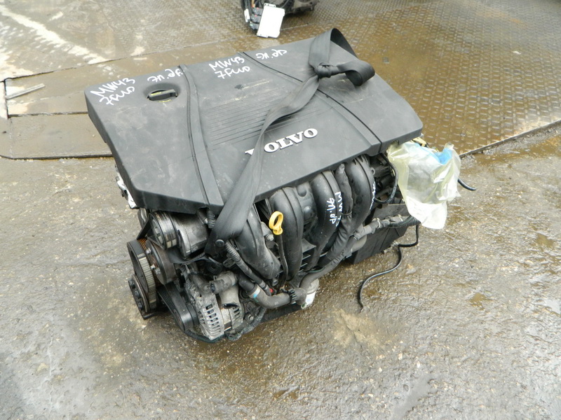Двигатель Volvo V50 MW43