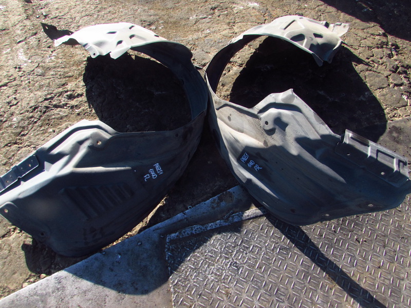 Подкрылок Nissan Murano