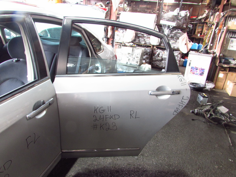 Дверь Nissan Bluebird Sylphy KG11