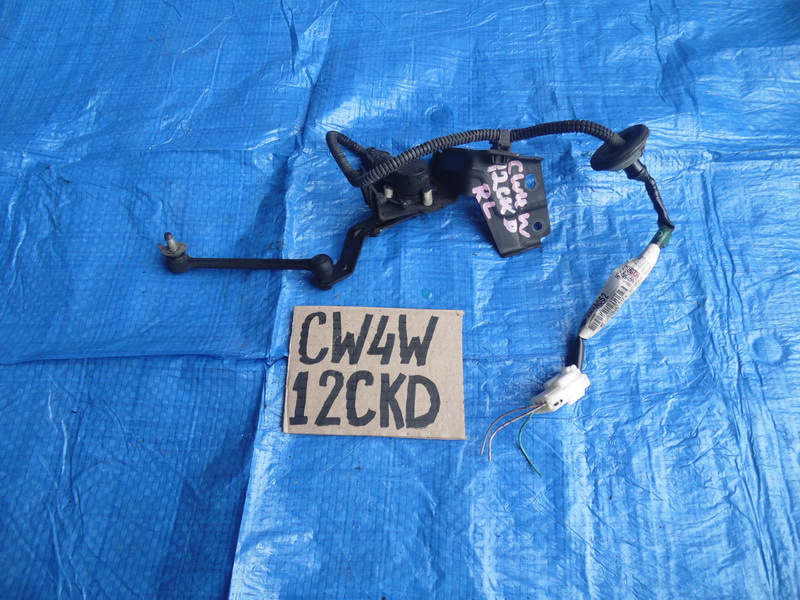 Датчик положения кузова Mitsubishi Outlander