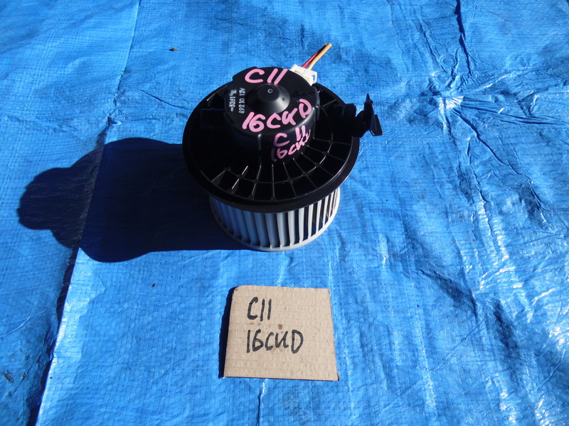 Моторчик печки Nissan Tiida C11